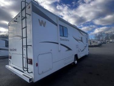 2014 WINNEBAGO MINNIE WINNIE 31K