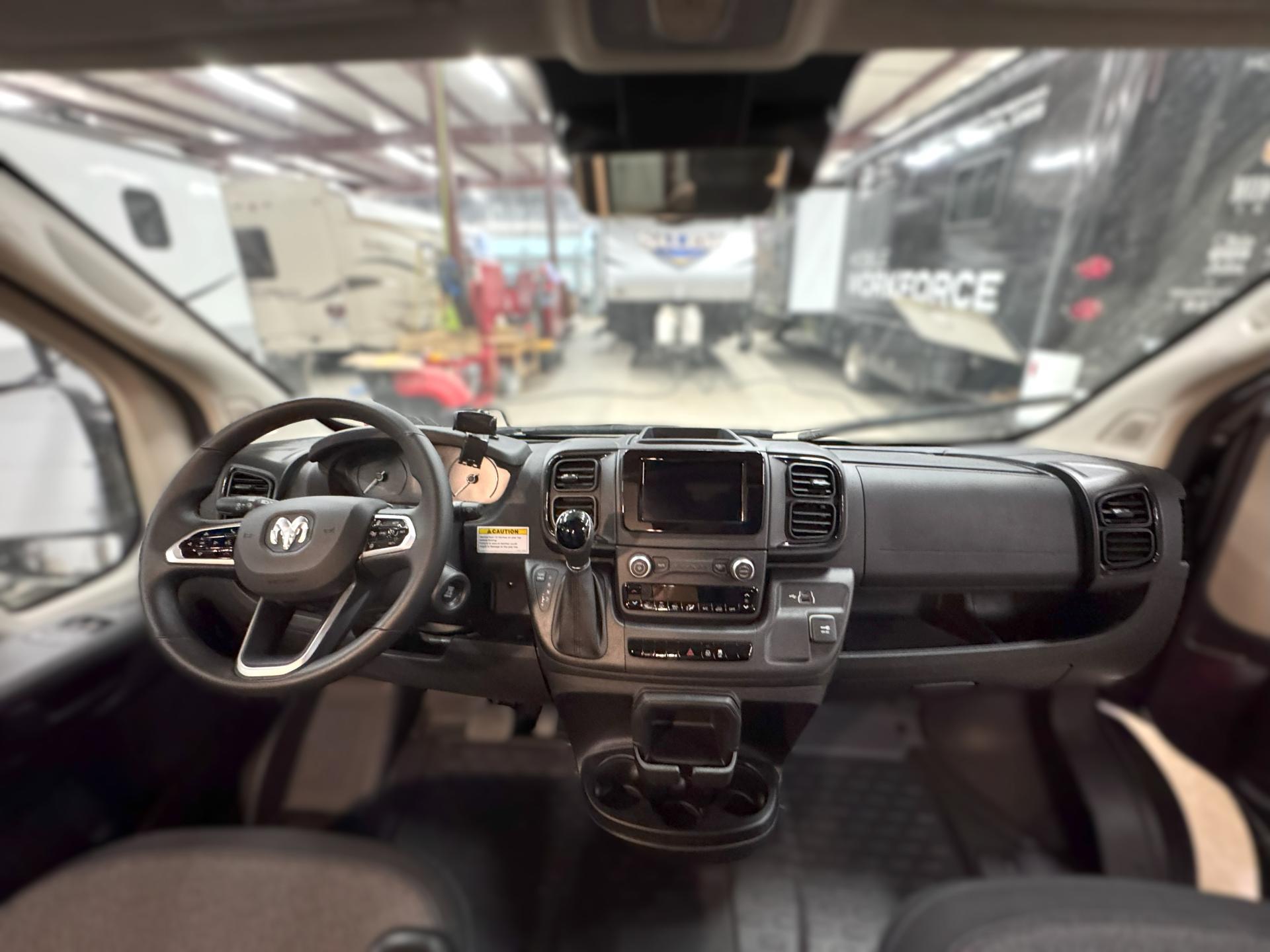 2021 WINNEBAGO SOLIS 59P