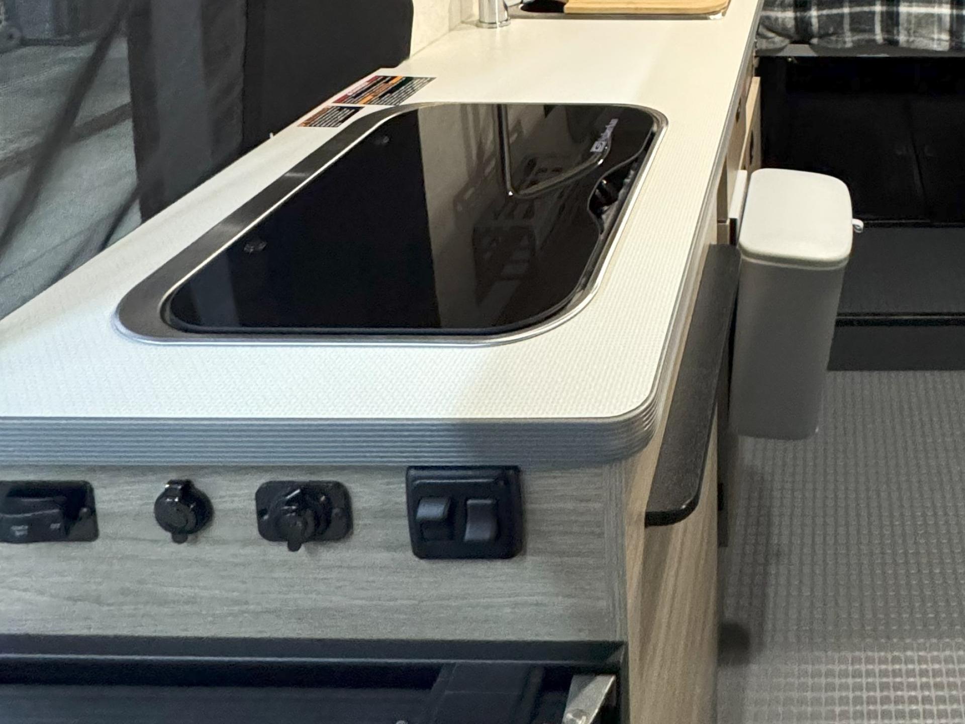 2021 WINNEBAGO SOLIS 59P