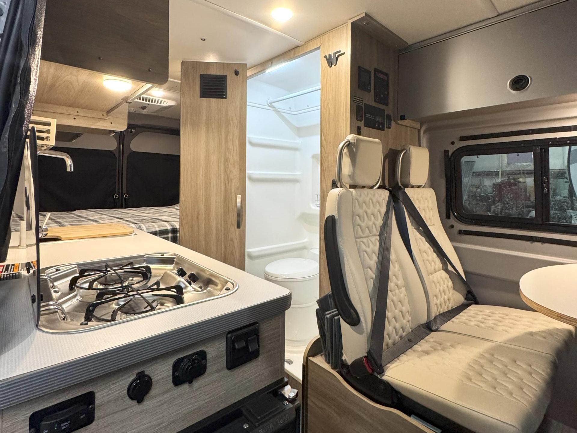 2021 WINNEBAGO SOLIS 59P