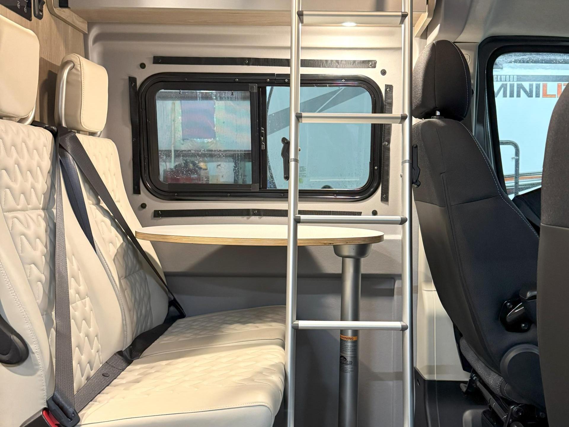 2021 WINNEBAGO SOLIS 59P