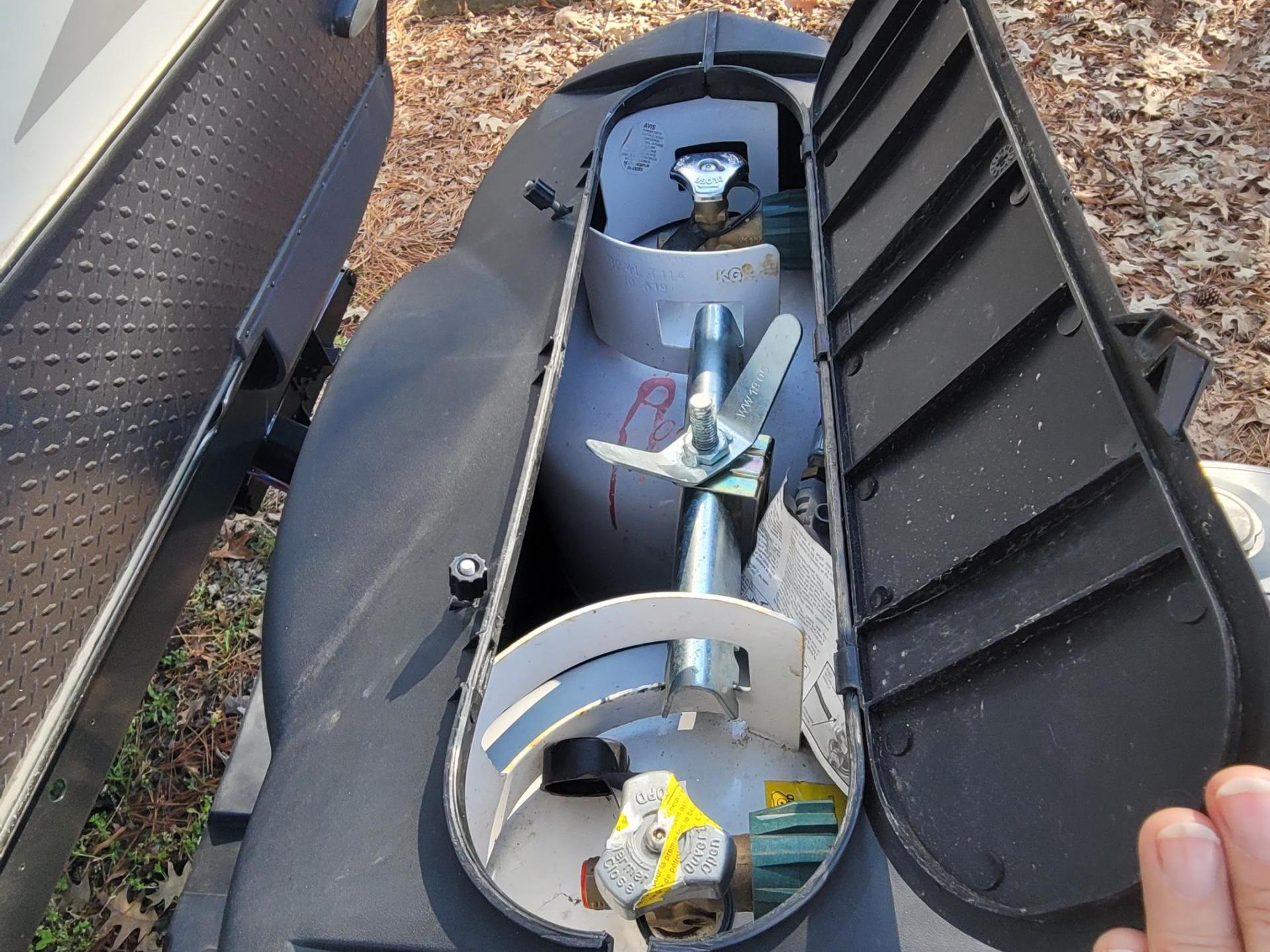 2019 FOREST RIVER FLAGSTAFF MICRO LITE 25BRDS