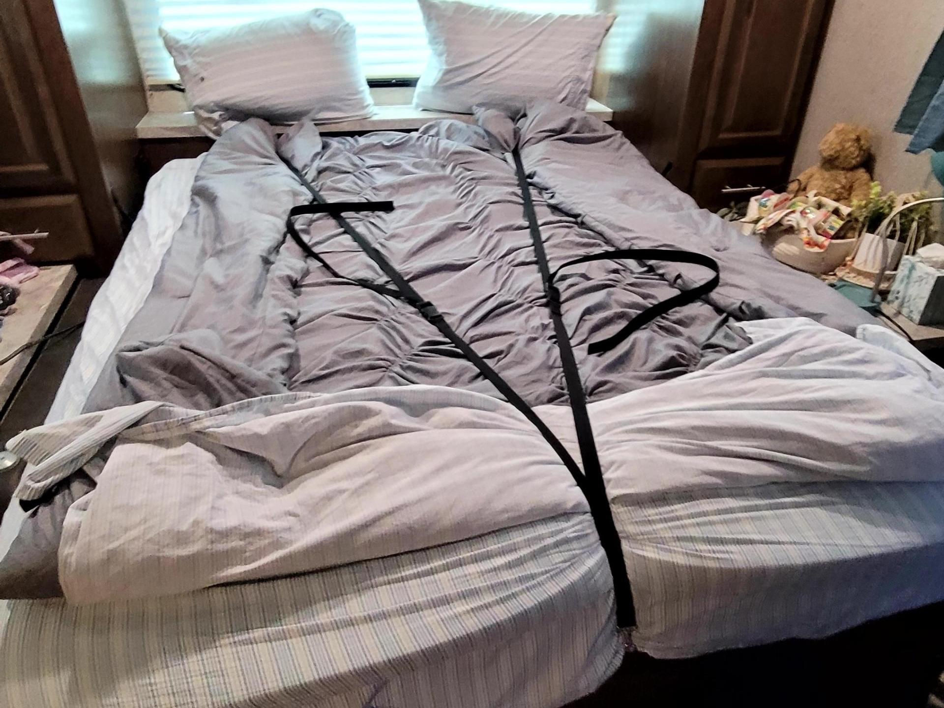 2019 FOREST RIVER FLAGSTAFF MICRO LITE 25BRDS