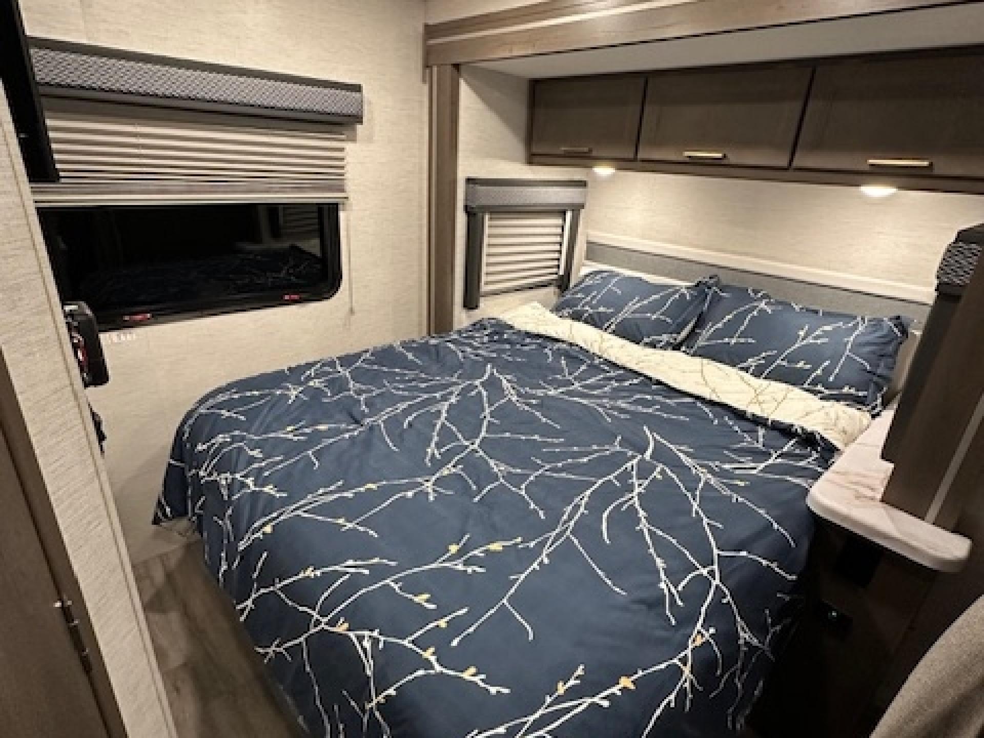 2025 THOR MOTOR COACH FOUR WINDS 22BC