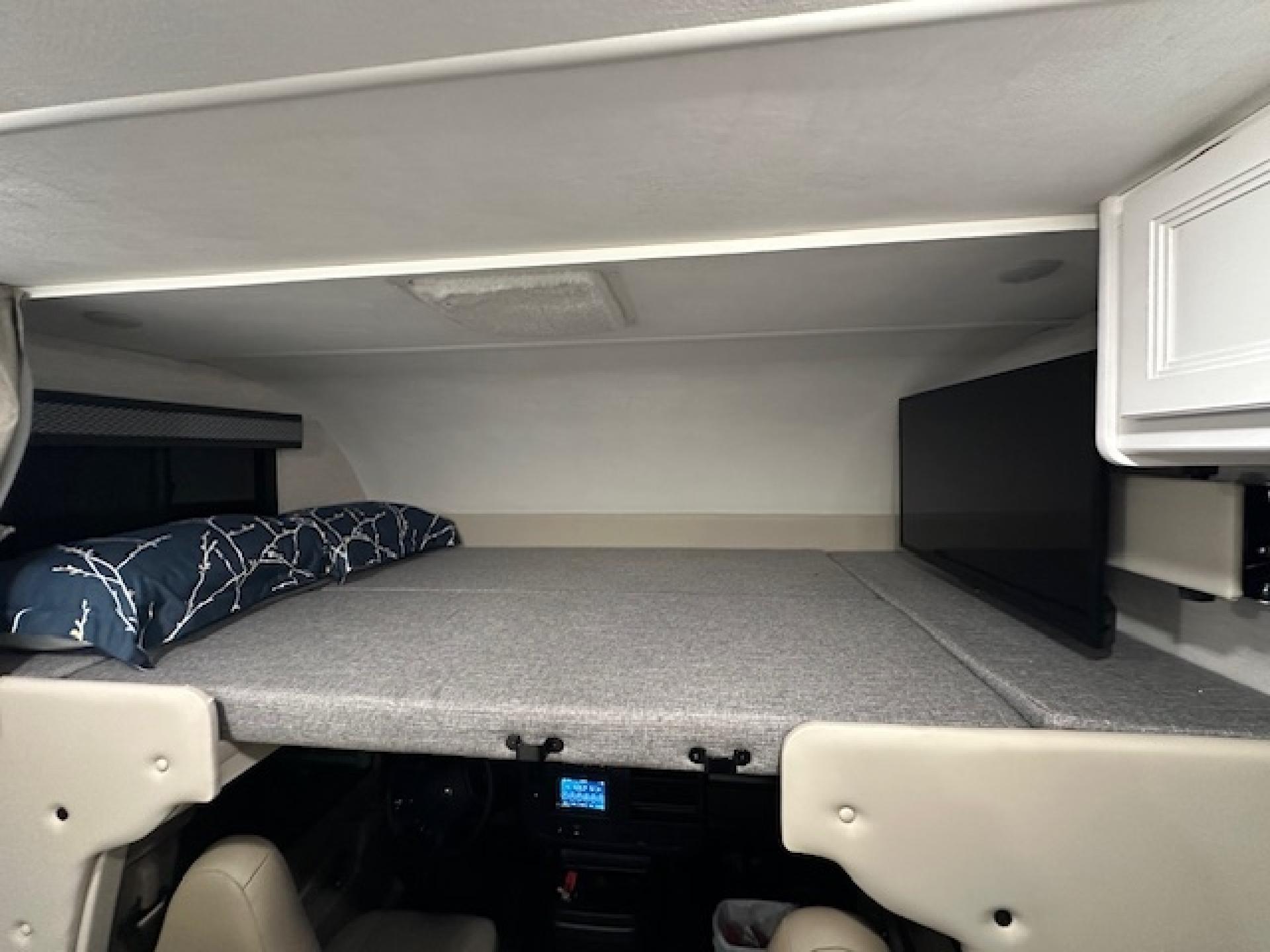 2025 THOR MOTOR COACH FOUR WINDS 22BC