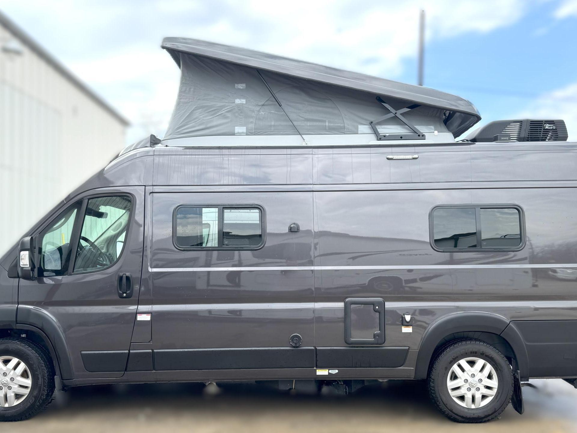 2021 WINNEBAGO SOLIS 59P