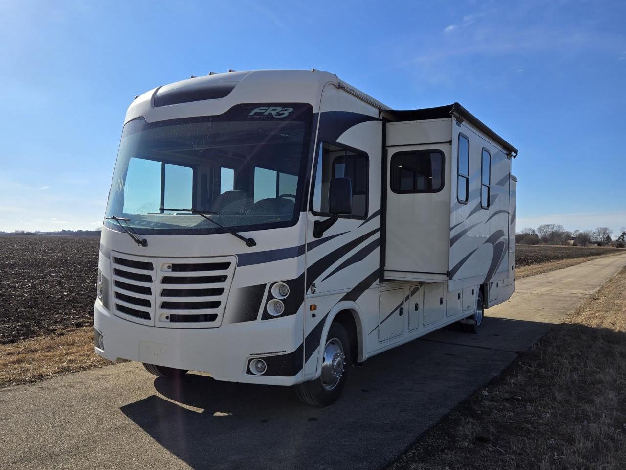 2021 FOREST RIVER FR3 32DS