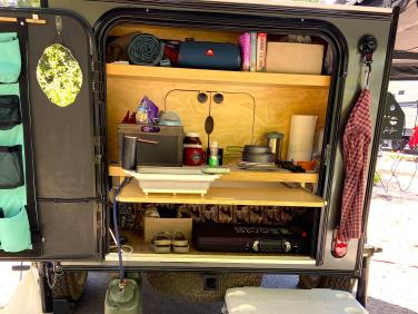 2021 HIKER TRAILER 5x8 Mid-Range