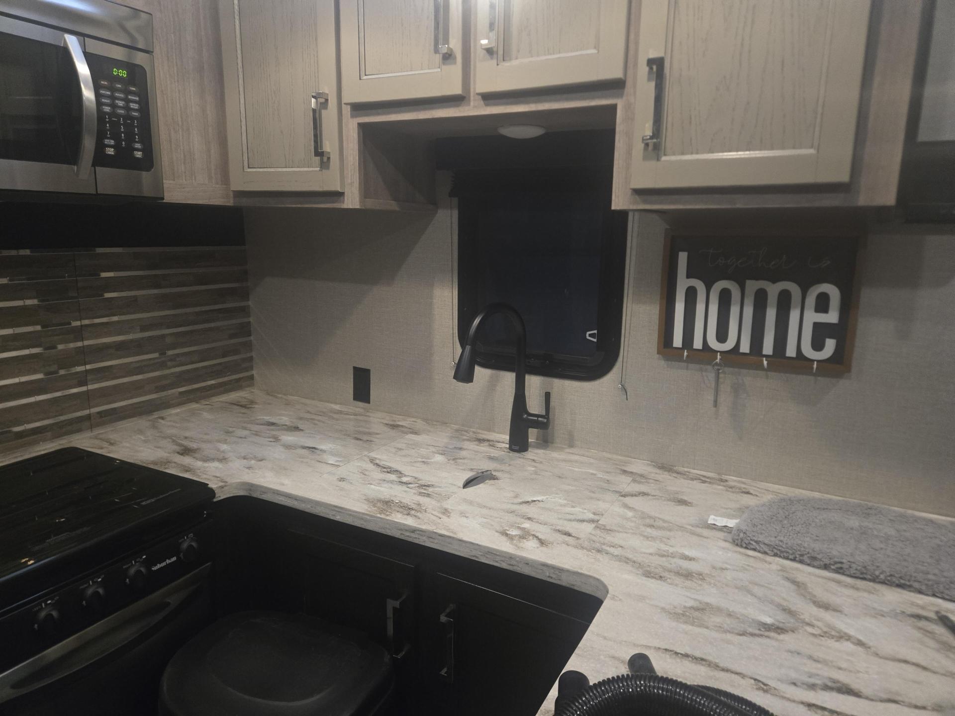 2018 KEYSTONE FUZION 369