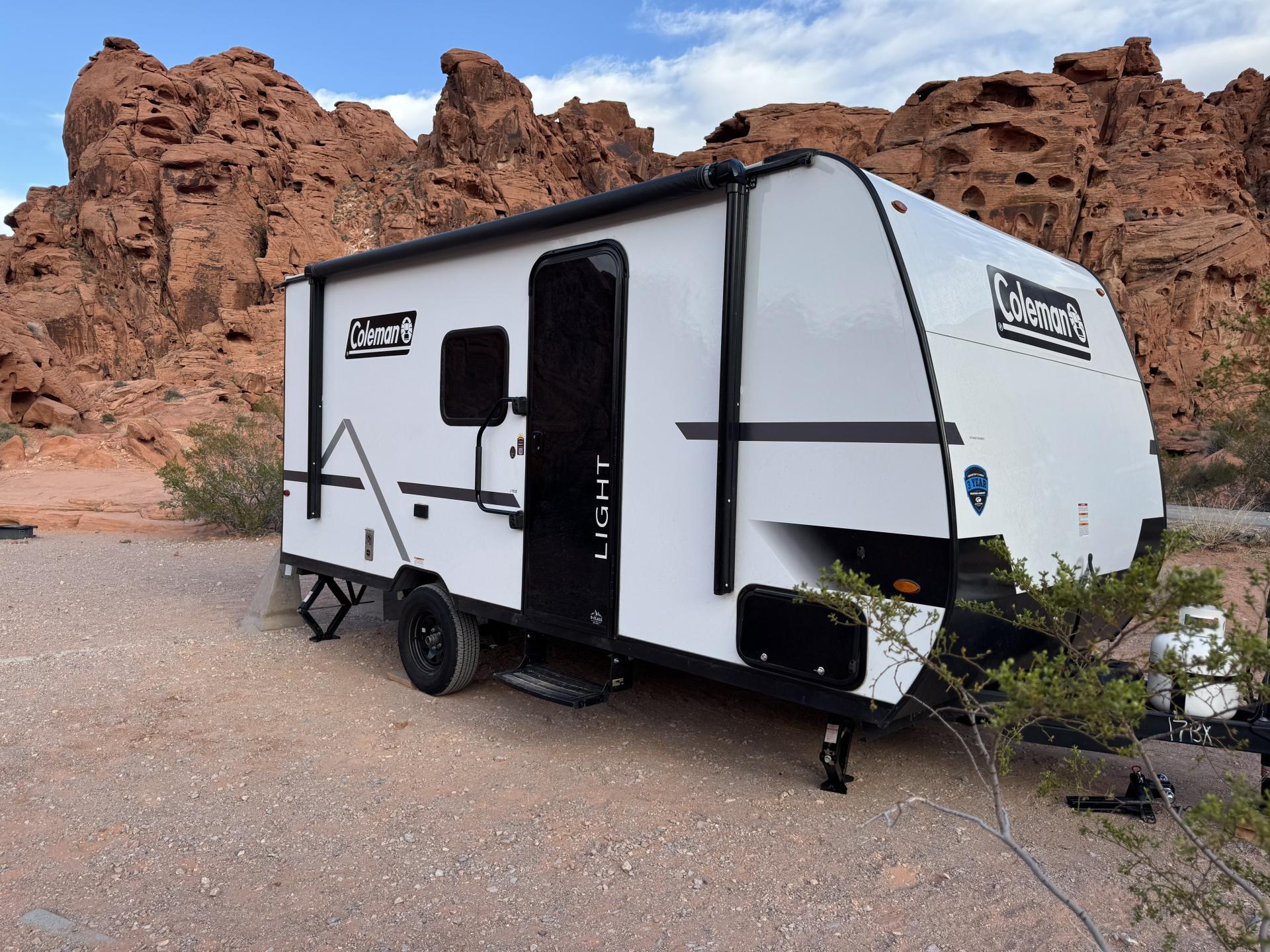 2025 KEYSTONE COLEMAN Light 17xb