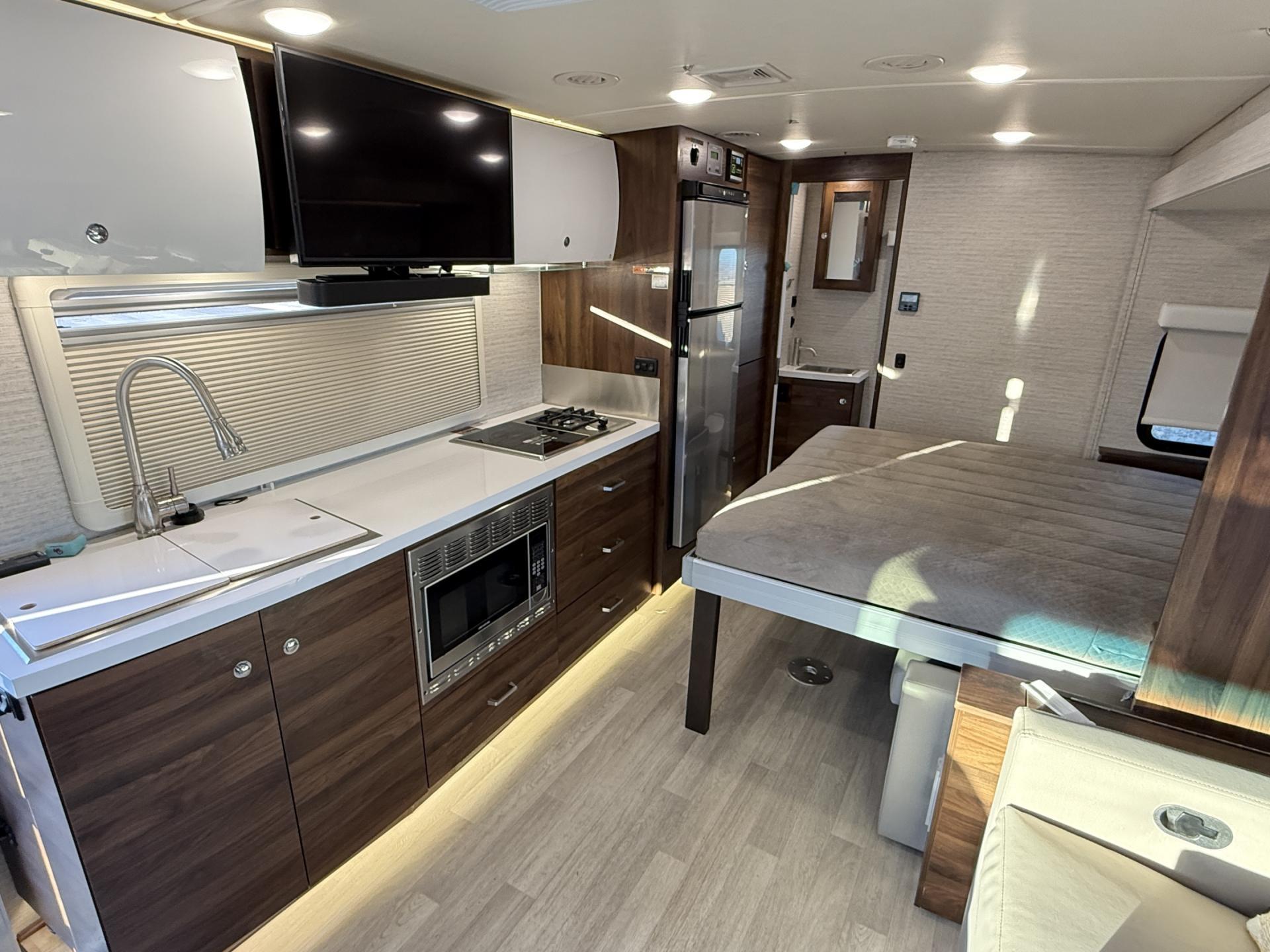 2022 WINNEBAGO VIEW 24D