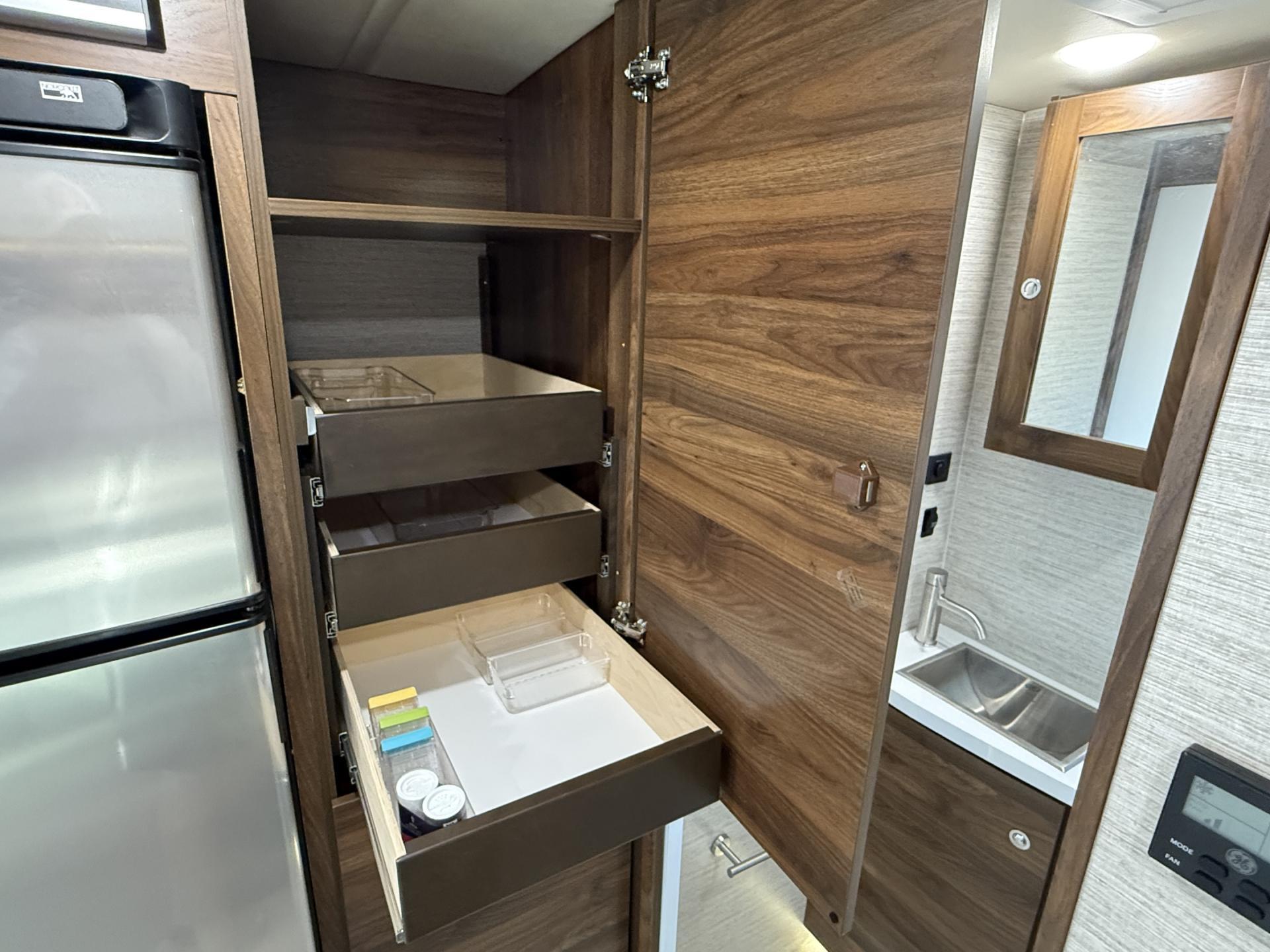 2022 WINNEBAGO VIEW 24D