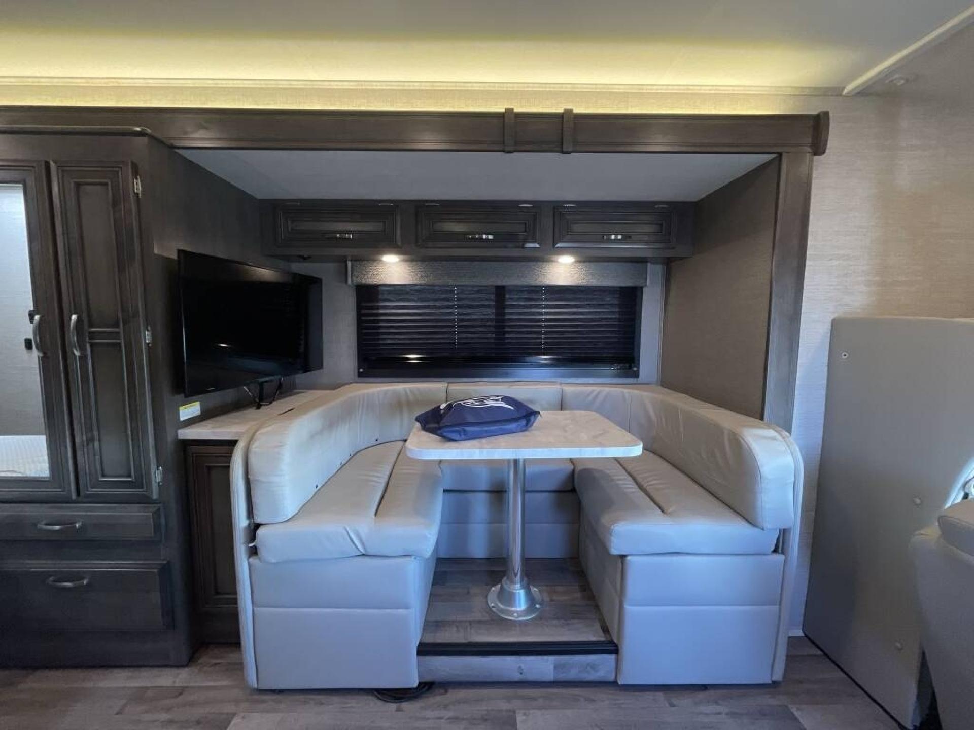 2023 JAYCO REDHAWK 24B