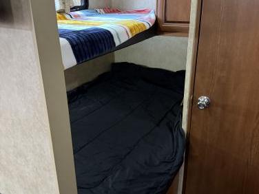2015 FOREST RIVER WILDWOOD X LITE 261BHXL
