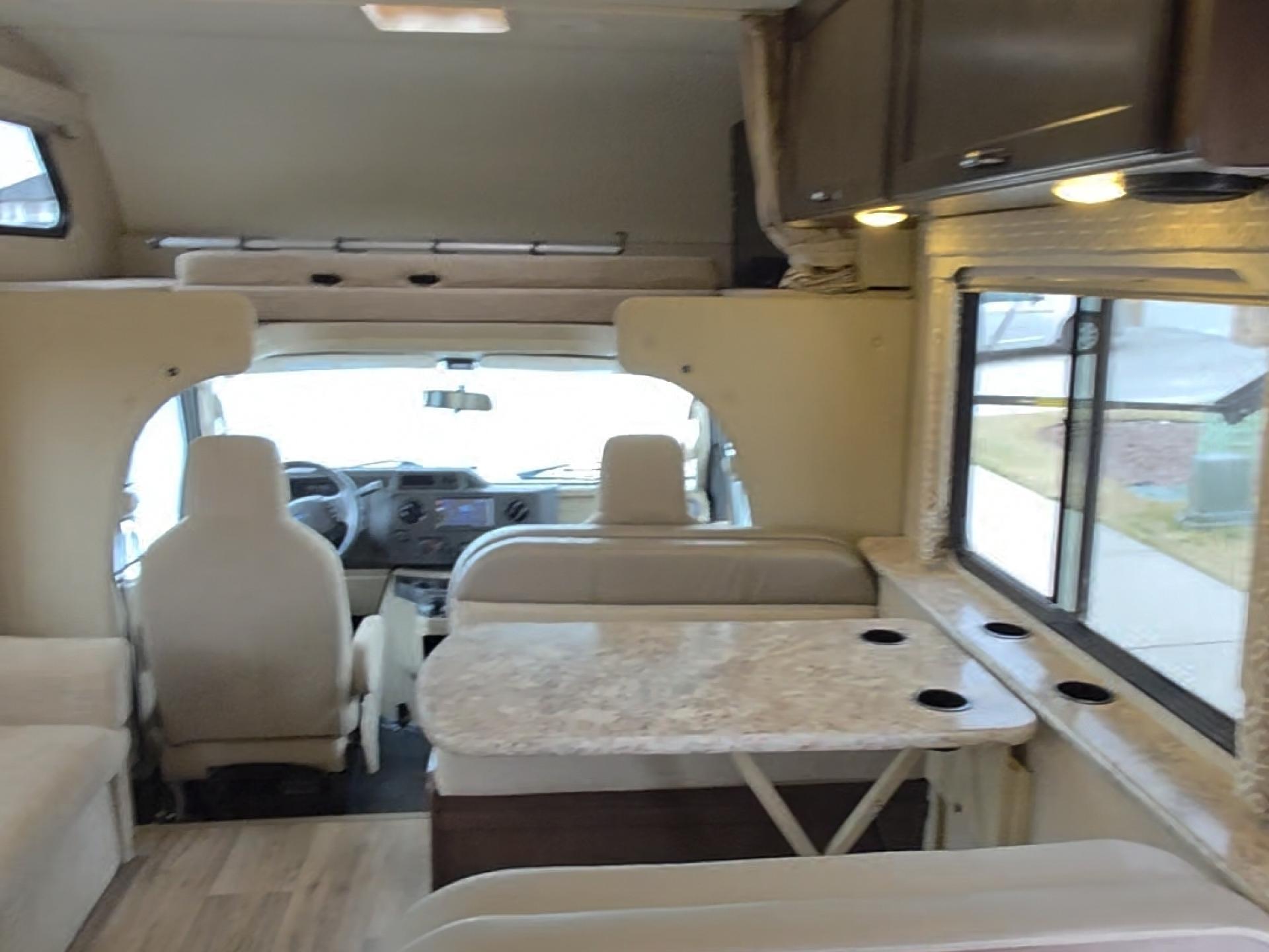 2018 THOR MOTOR COACH FREEDOM ELITE 30FE