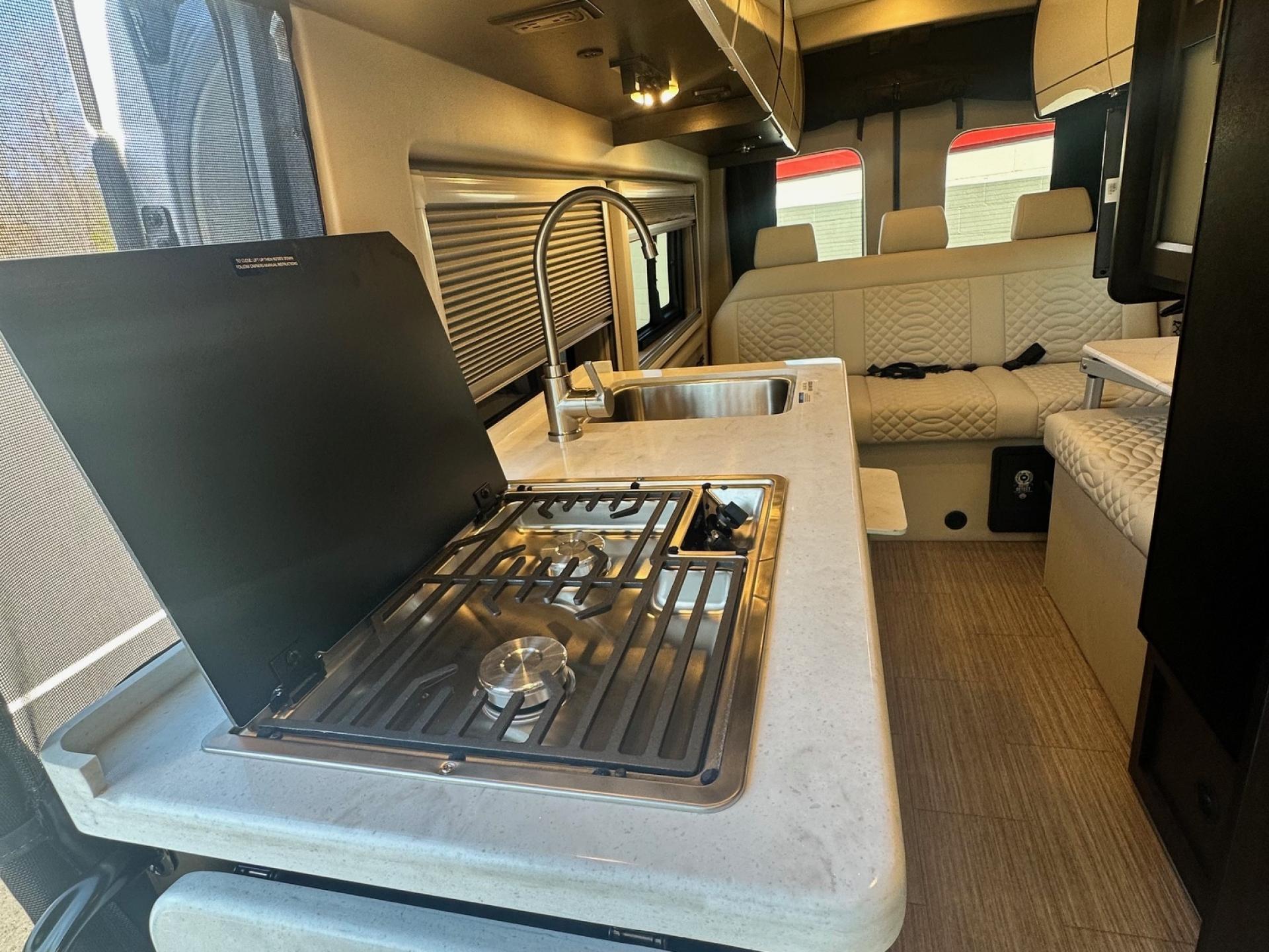 2024 JAYCO SOLSTICE 21B