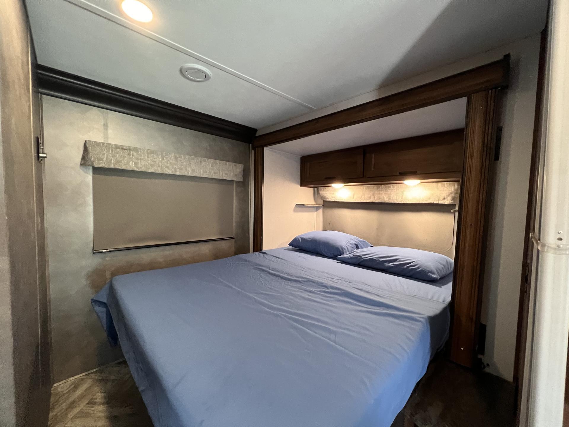 2024 FOREST RIVER SUNSEEKER LE 2250SC