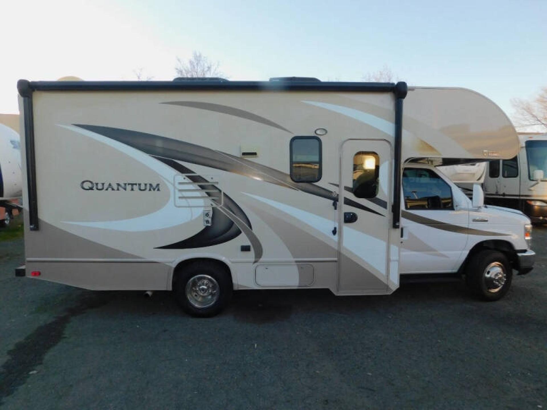 2017 THOR MOTOR COACH QUANTUM GR22