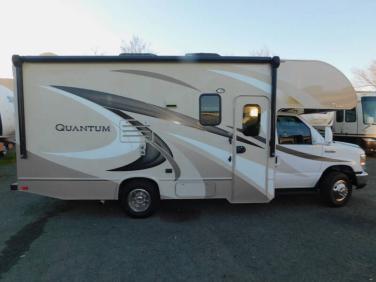 2017 THOR MOTOR COACH QUANTUM GR22