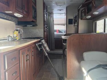 2013 FOREST RIVER SUNSEEKER 3010DS