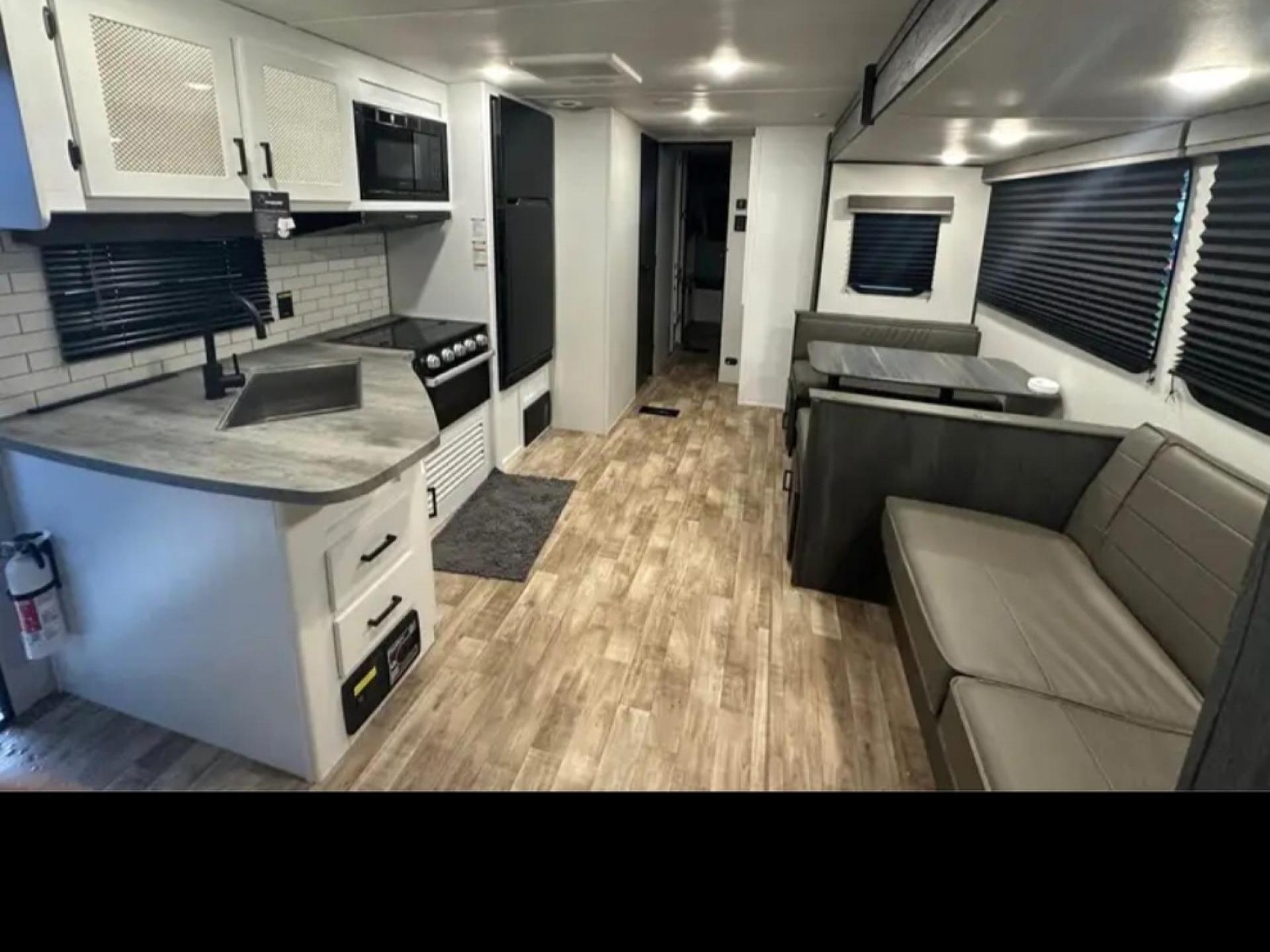 2023 KEYSTONE HIDEOUT 31BRD