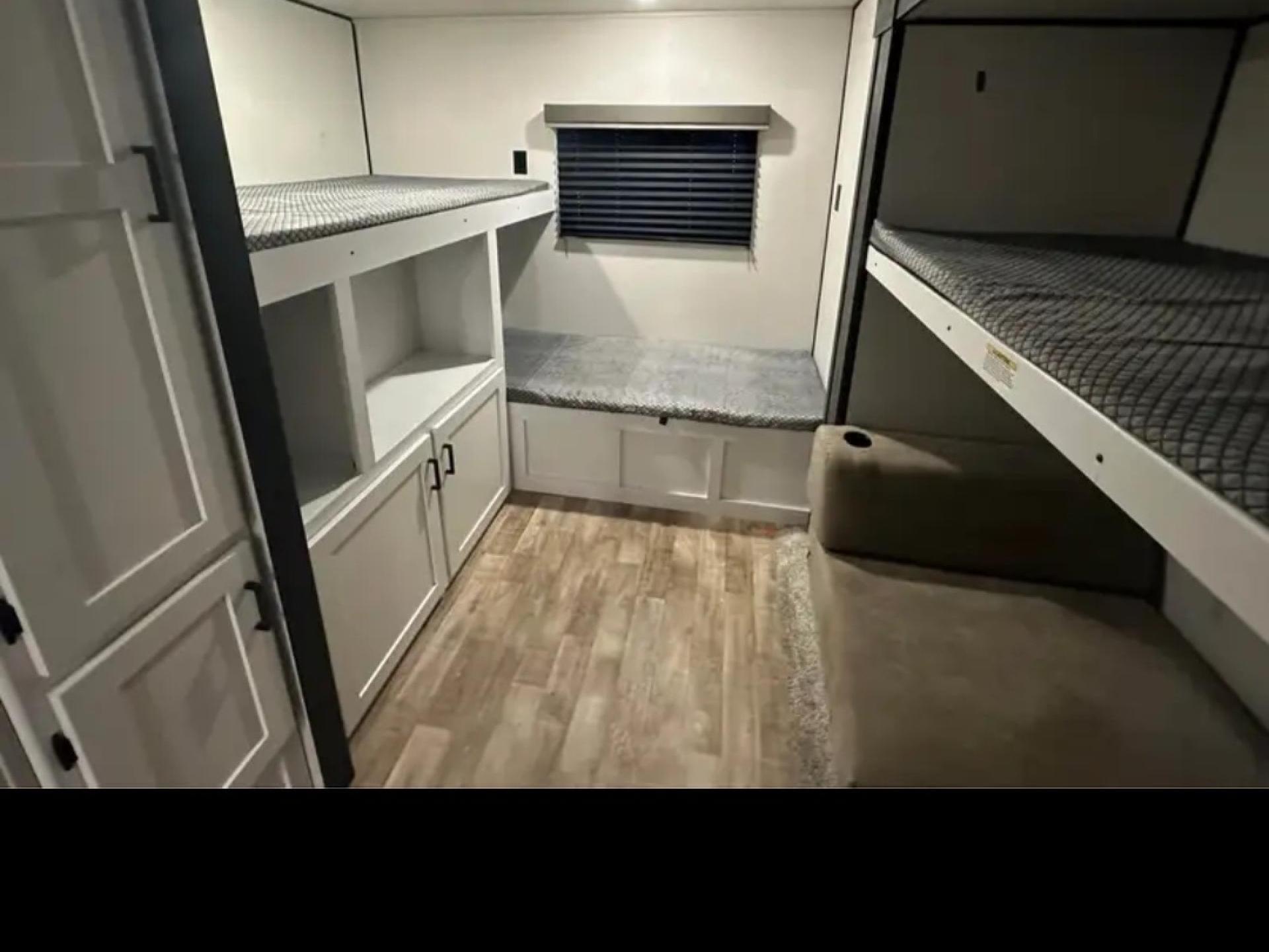 2023 KEYSTONE HIDEOUT 31BRD