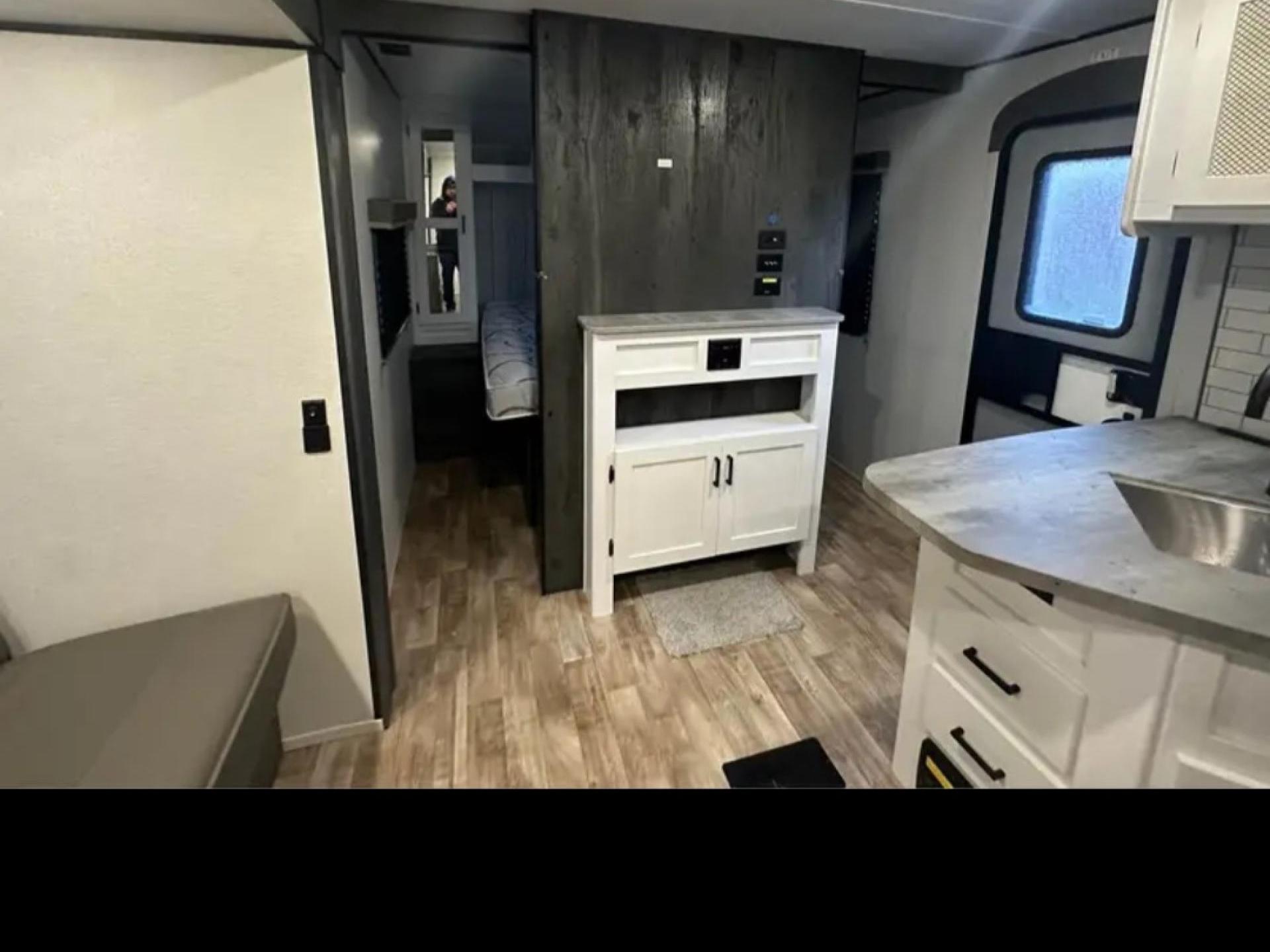 2023 KEYSTONE HIDEOUT 31BRD