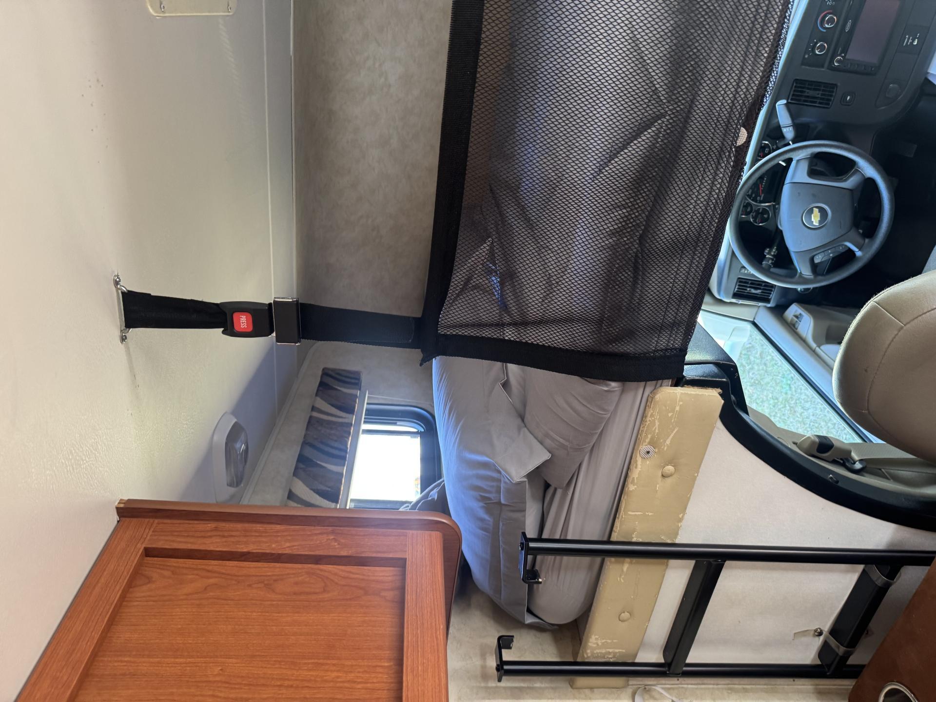 2013 COACHMEN FREELANDER 21QB