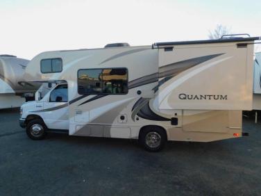 2017 THOR MOTOR COACH QUANTUM GR22