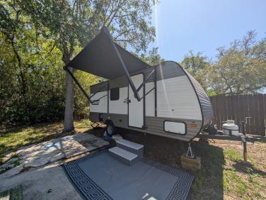 2024 COLEMAN Lantern 17B