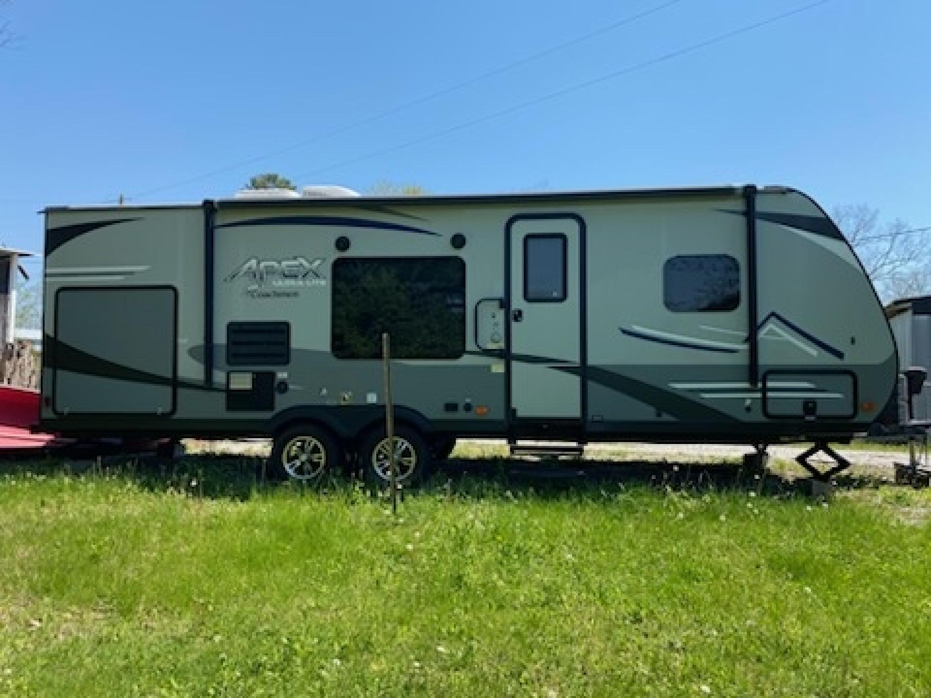 2020 COACHMEN APEX 251RBK