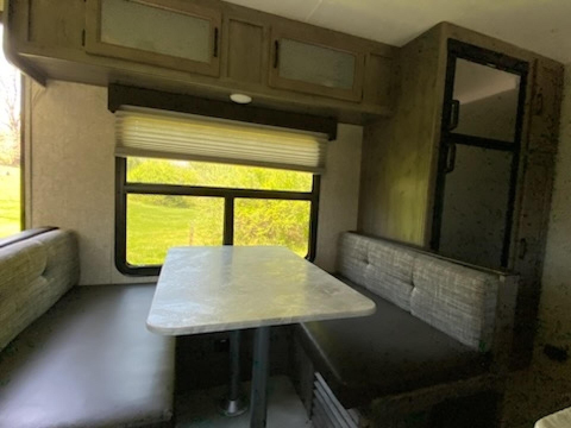 2020 COACHMEN APEX 251RBK