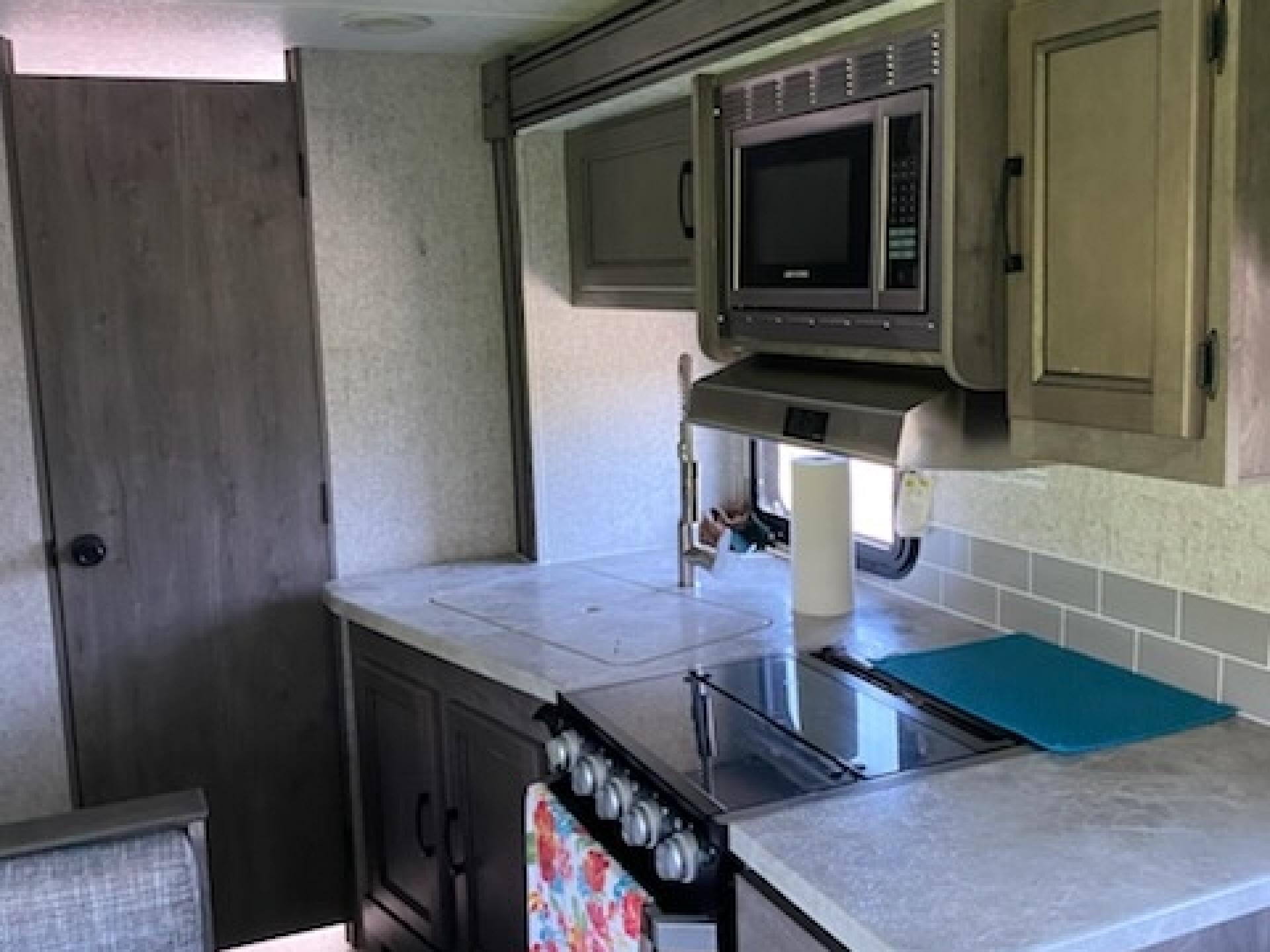 2020 COACHMEN APEX 251RBK