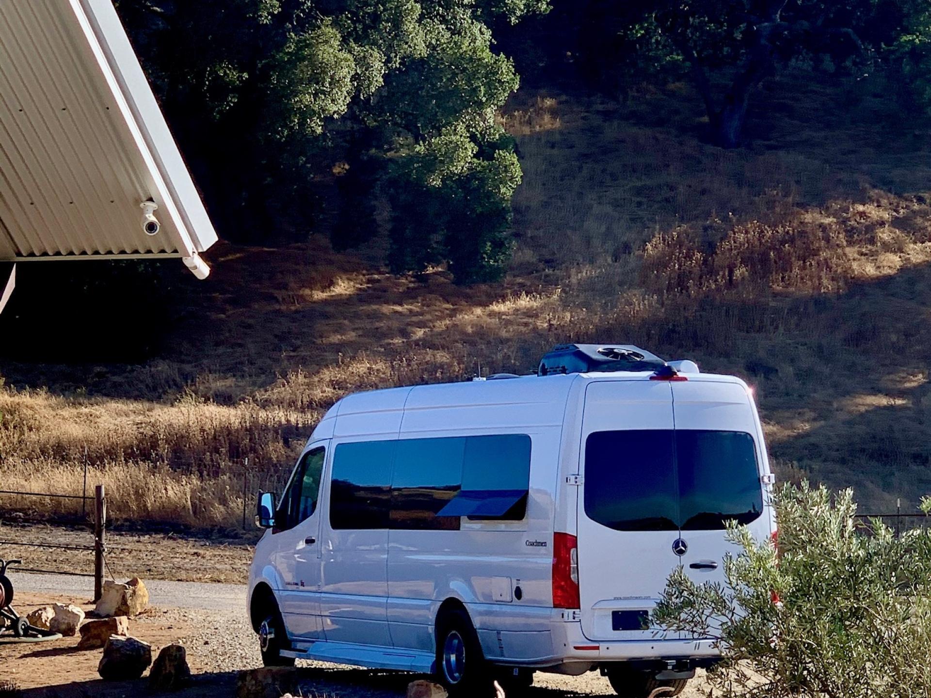 2021 COACHMEN GALLERIA 24A