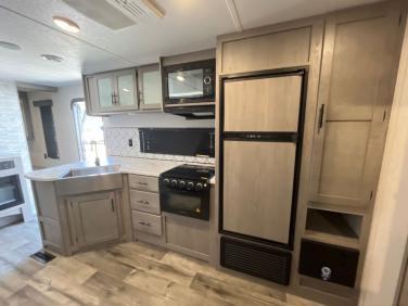 2024 COLEMAN COLEMAN LANTERN LT 263BH