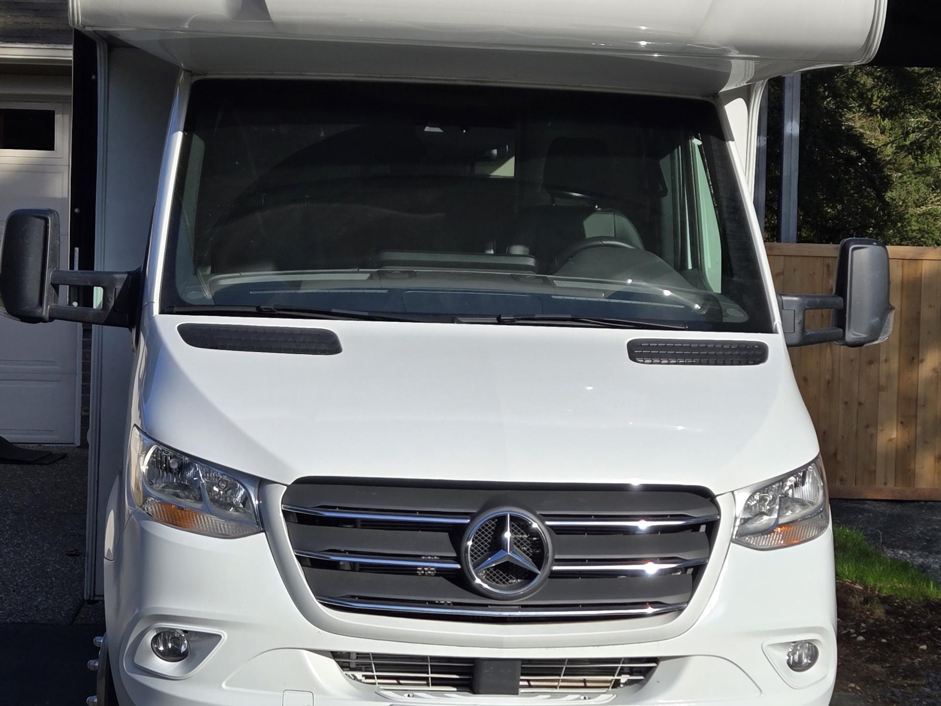 2023 THOR MOTOR COACH QUANTUM MB24