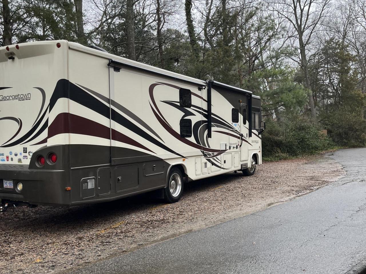 2016 FOREST RIVER GEORGETOWN 364TS