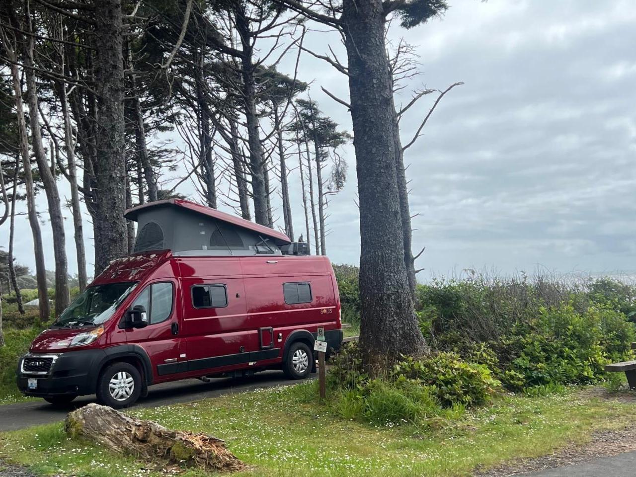 2023 WINNEBAGO SOLIS 59PX