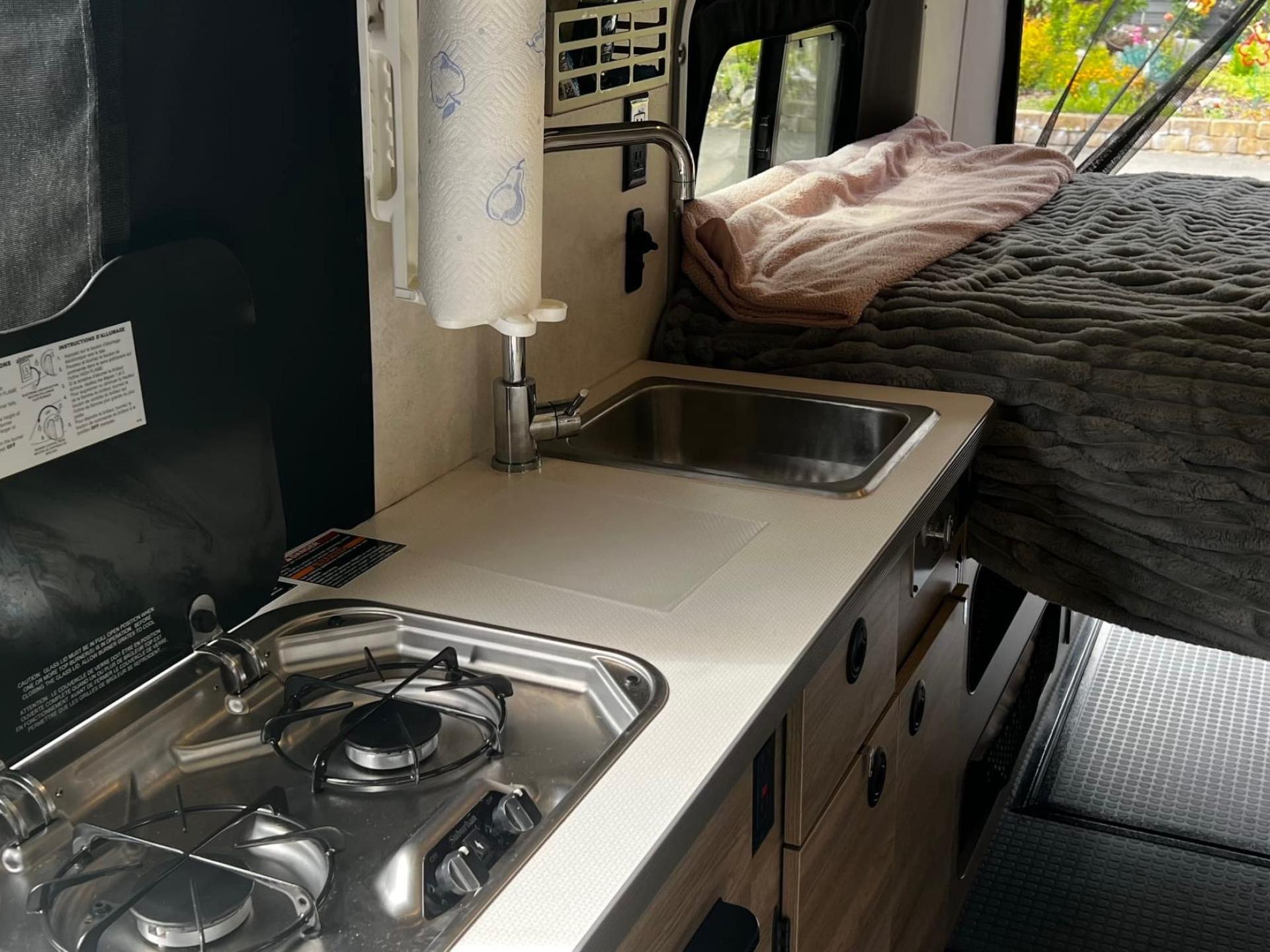 2023 WINNEBAGO SOLIS 59PX