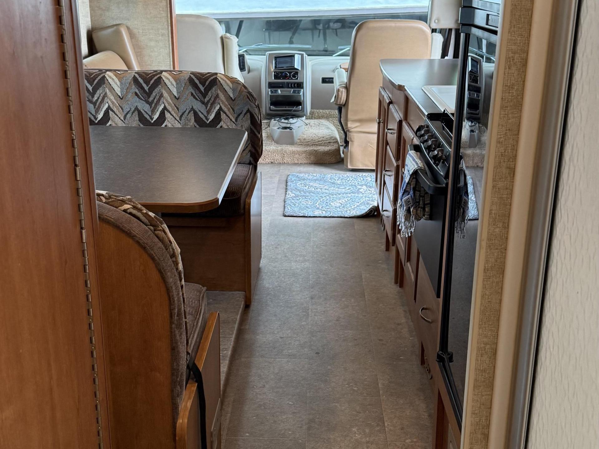 2016 WINNEBAGO VISTA 31KE