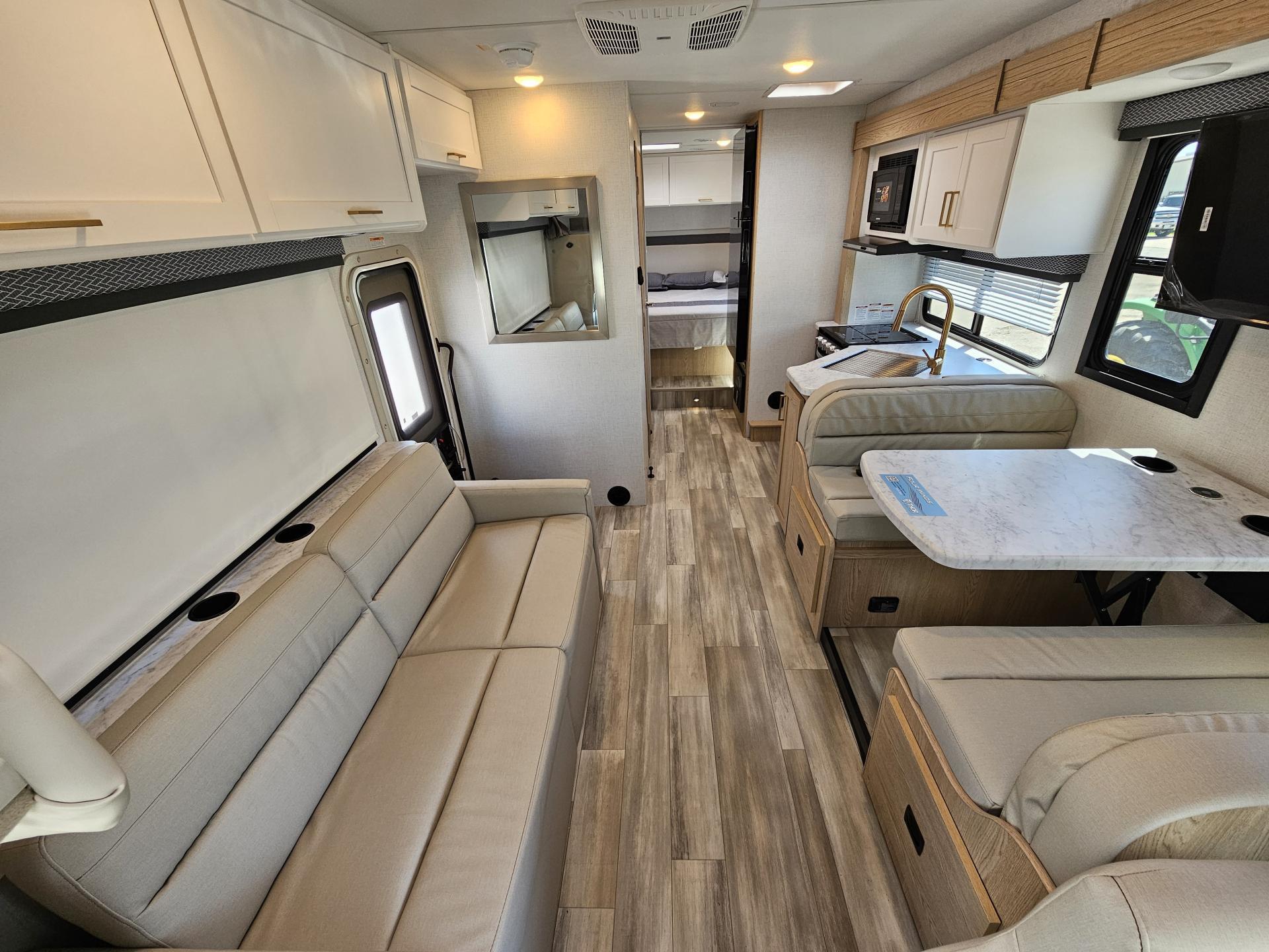 2026 THOR MOTOR COACH FOUR WINDS 28Z