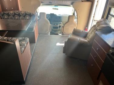 2014 FLEETWOOD TIOGA MONTARA 25K