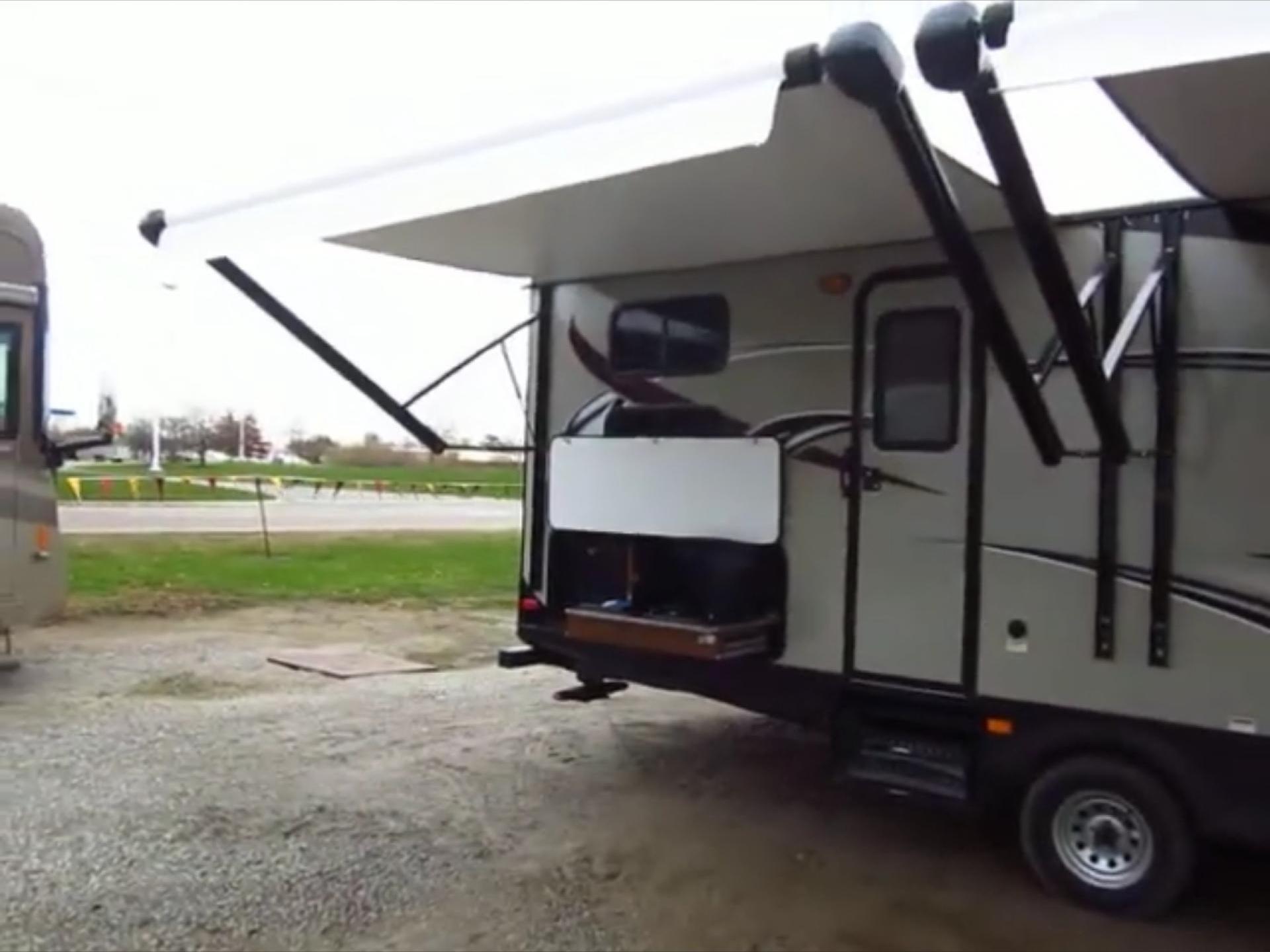 2015 KEYSTONE PASSPORT 3320BH