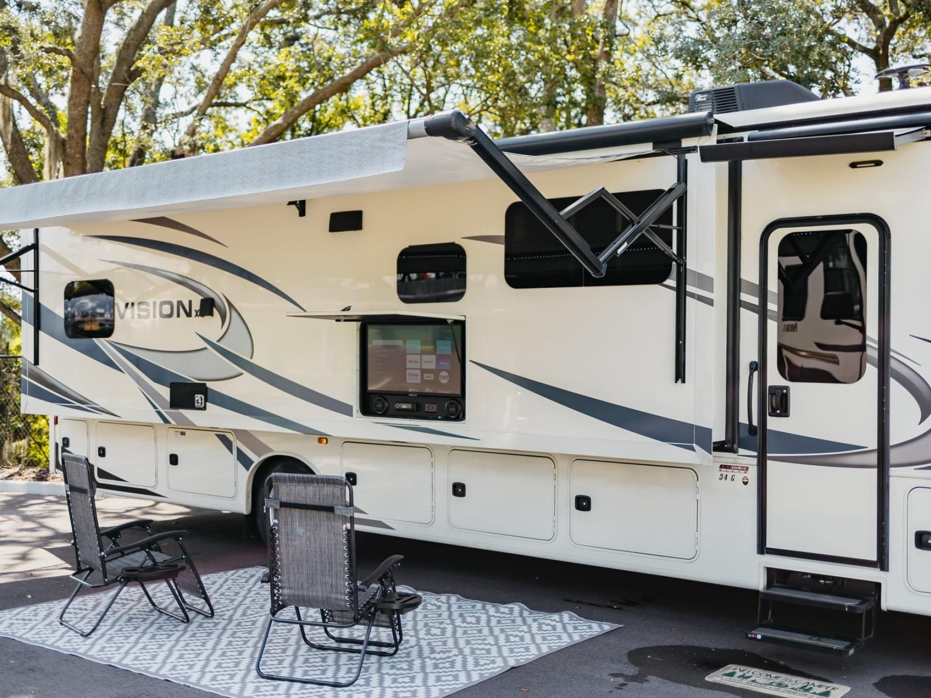 2021 ENTEGRA COACH VISION XL 34G
