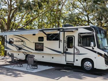2021 ENTEGRA COACH VISION XL 34G