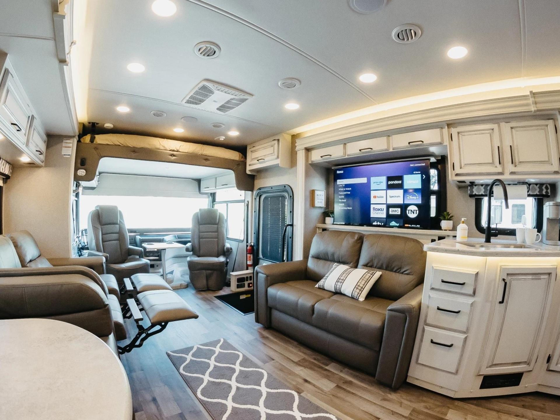 2021 ENTEGRA COACH VISION XL 34G