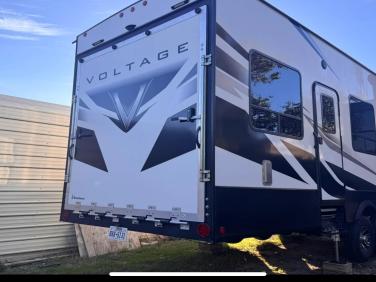 2022 DUTCHMEN VOLTAGE TRITON 3911