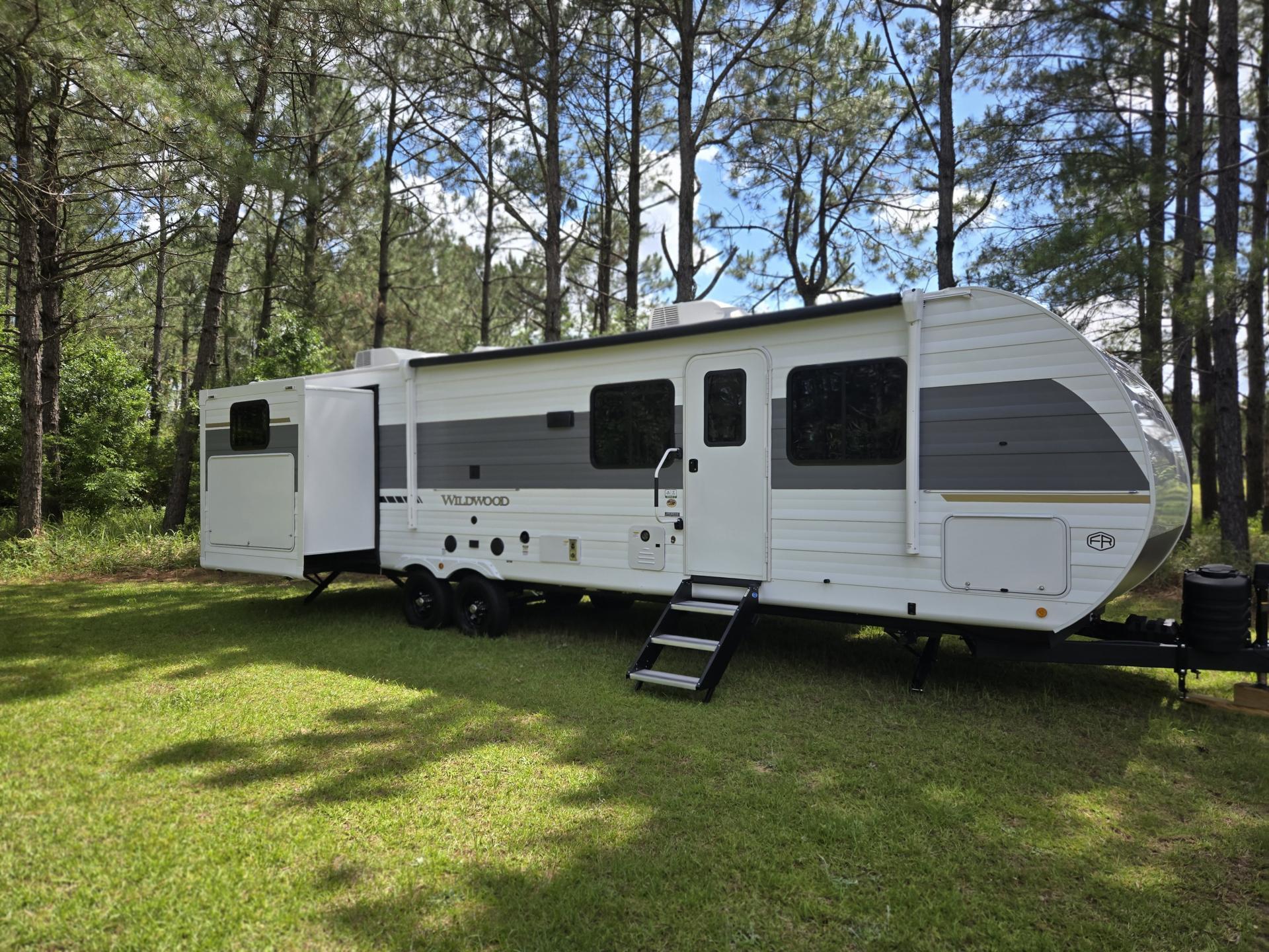 2025 FOREST RIVER WILDWOOD 31KQBTS - Good Sam RV Rentals