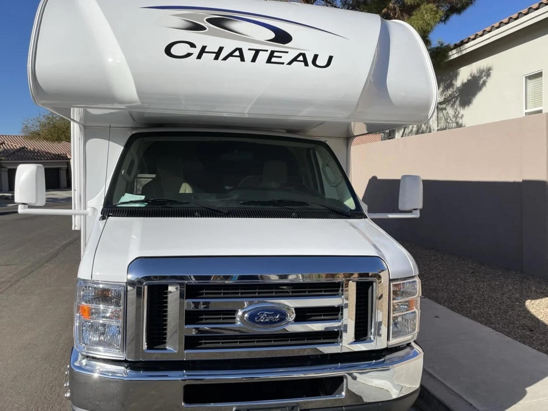 2022 THOR MOTOR COACH CHATEAU 22E