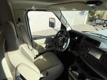 2022 THOR MOTOR COACH CHATEAU 22E